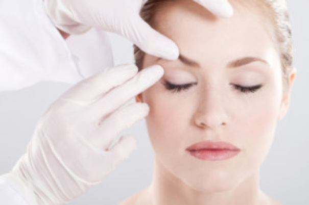 What to Expect with Upper and Lower Eyelid Surgery